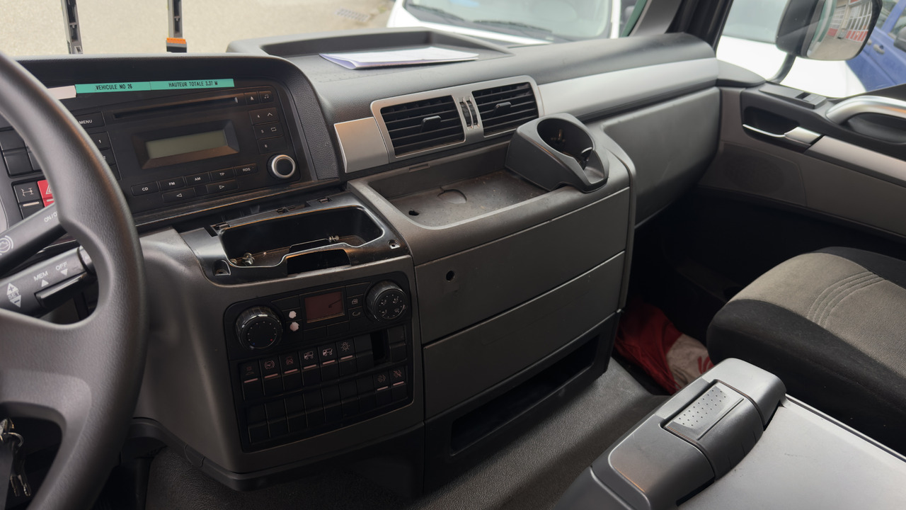 Камион сандучар MAN TGM 15.290: слика 10 Камион сандучар MAN TGM 15.290: слика 10