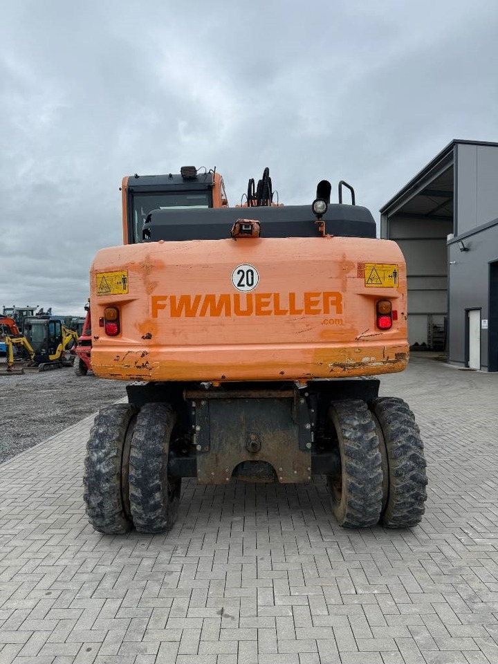 Komatsu PW 148-8 - Багер на тркала: слика 4 Komatsu PW 148-8 - Багер на тркала: слика 4
