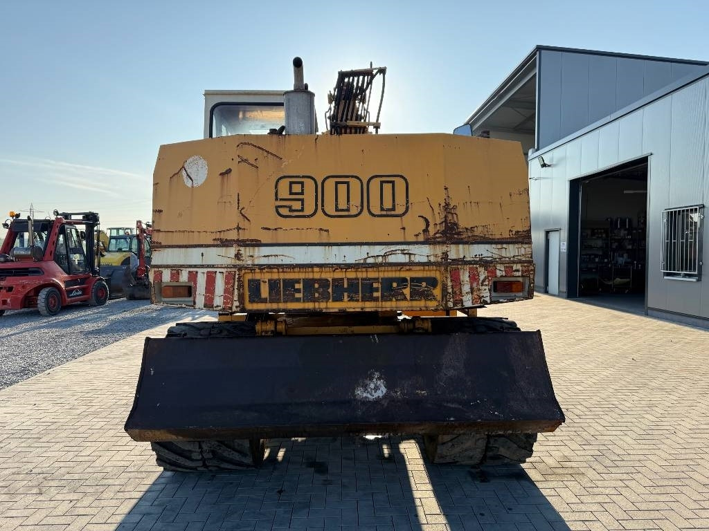 Liebherr A 900 C - Багер на тркала: слика 3 Liebherr A 900 C - Багер на тркала: слика 3