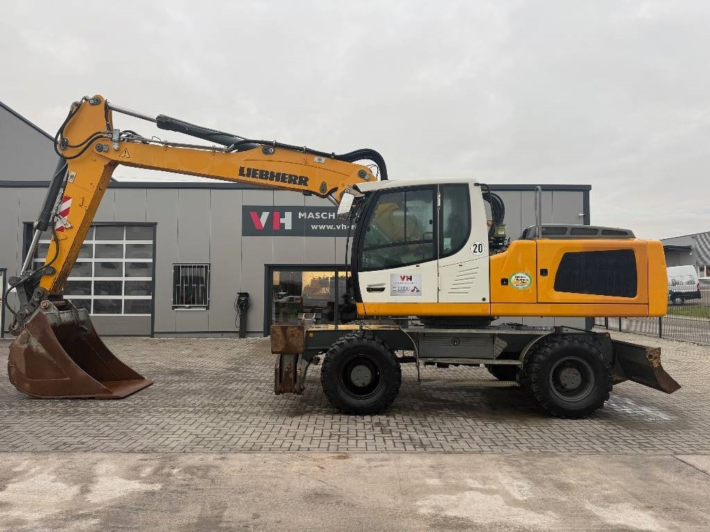 Liebherr A 924 - Багер на тркала: слика 2 Liebherr A 924 - Багер на тркала: слика 2