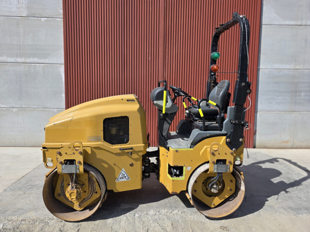 CAT CB24B - Ваљак: слика 1 CAT CB24B - Ваљак: слика 1