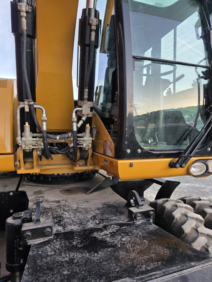 CAT M318D - Багер на тркала: слика 4 CAT M318D - Багер на тркала: слика 4
