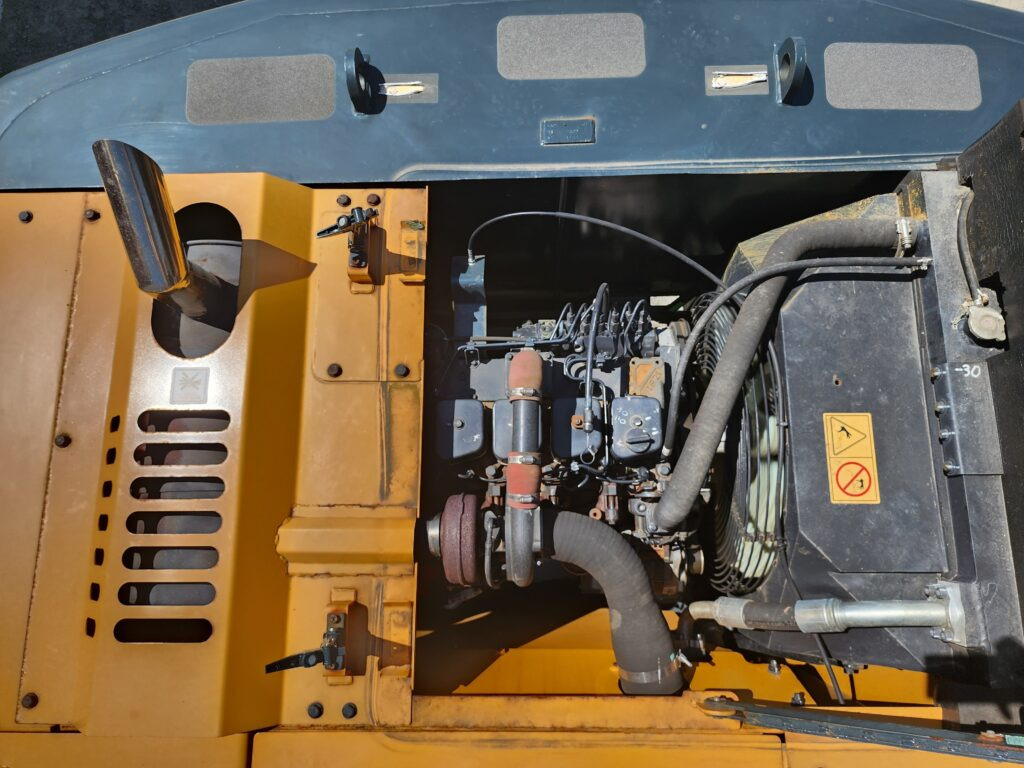 HYUNDAI R210 NUEVA - Багер гасеничар: слика 5 HYUNDAI R210 NUEVA - Багер гасеничар: слика 5