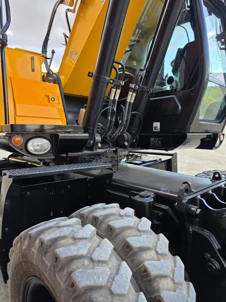 JCB JS200WT4 - Багер на тркала: слика 5 JCB JS200WT4 - Багер на тркала: слика 5