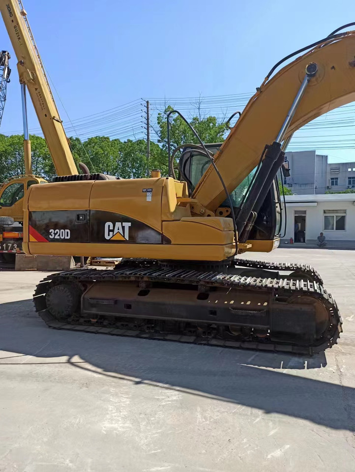 CATERPILLAR 320D - Багер гасеничар: слика 1 CATERPILLAR 320D - Багер гасеничар: слика 1