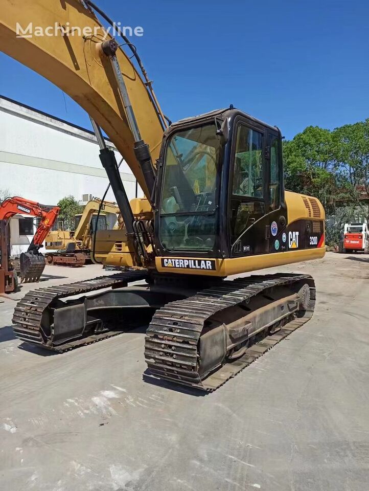 Caterpillar 320D - Багер гасеничар: слика 2 Caterpillar 320D - Багер гасеничар: слика 2