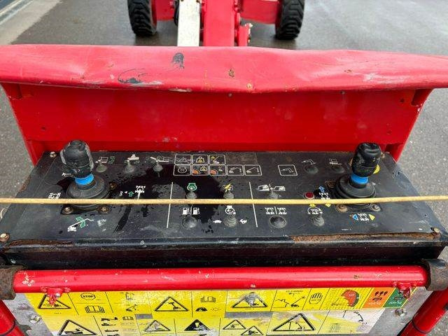 Genie S45XC - 15,7m Diesel Teleskoparbeitsbühne 4x4 - Дигачка зглобна платформа: слика 4 Genie S45XC - 15,7m Diesel Teleskoparbeitsbühne 4x4 - Дигачка зглобна платформа: слика 4