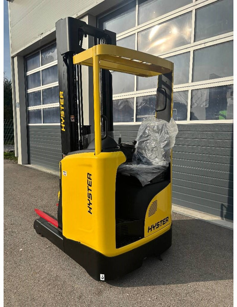 Hyster R 1.2 E Schubmaststapler, 1200kg - Вилушкар со подигнување: слика 3 Hyster R 1.2 E Schubmaststapler, 1200kg - Вилушкар со подигнување: слика 3
