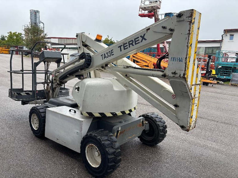 Terex TA33E 12m Elektro Gelenk-Teleskop-Arbeitsbühne - Дигачка зглобна платформа: слика 5 Terex TA33E 12m Elektro Gelenk-Teleskop-Arbeitsbühne - Дигачка зглобна платформа: слика 5