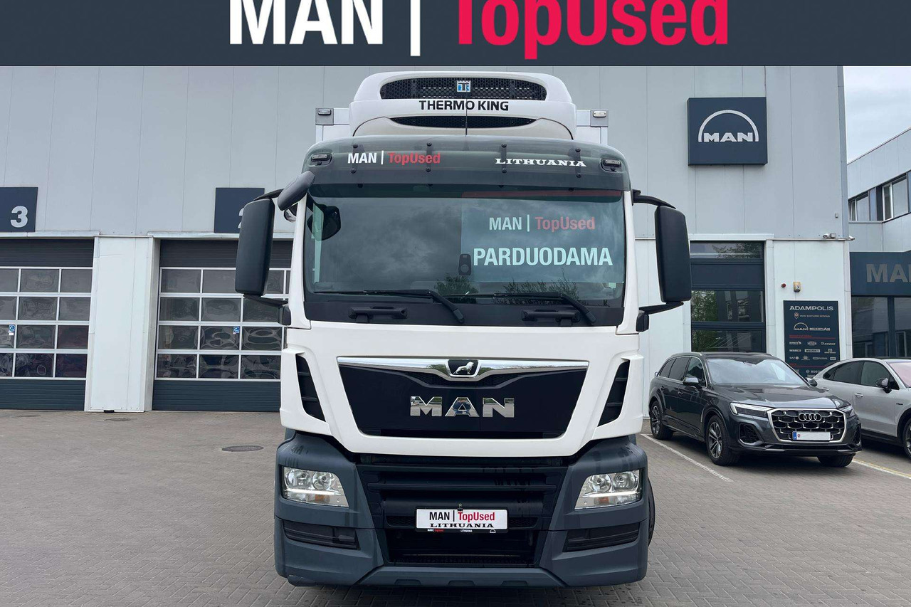 MAN 26.420 6x2-4 THERMO KING (8518) - Камион ладилник: слика 2 MAN 26.420 6x2-4 THERMO KING (8518) - Камион ладилник: слика 2