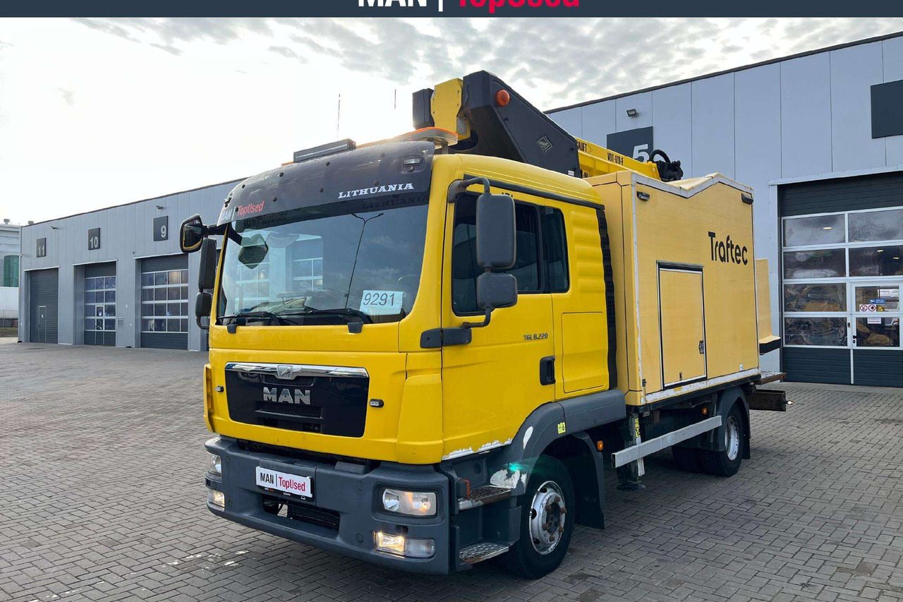 MAN 8.220 4X2 bokštelis(9291) - Камион со кран: слика 1 MAN 8.220 4X2 bokštelis(9291) - Камион со кран: слика 1