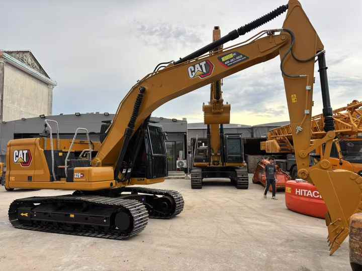 2024 year new model Used Cat 320GC 320D 320D 320C 320CL Caterpillar hydraulic crawler excavators in good condition - Багер: слика 3 2024 year new model Used Cat 320GC 320D 320D 320C 320CL Caterpillar hydraulic crawler excavators in good condition - Багер: слика 3