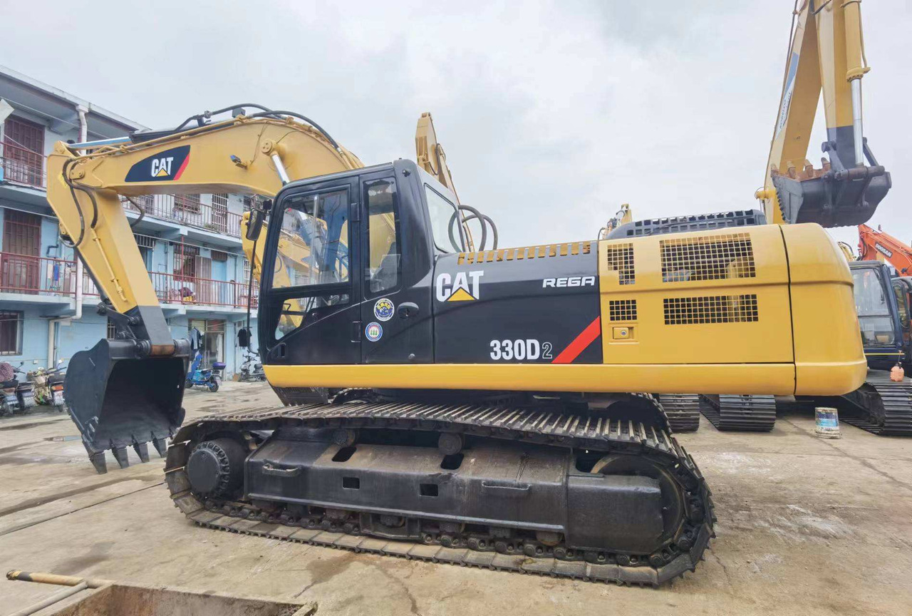 25Tons excavator Used CAT Excavator 325D,325BL - Багер гасеничар: слика 2 25Tons excavator Used CAT Excavator 325D,325BL - Багер гасеничар: слика 2