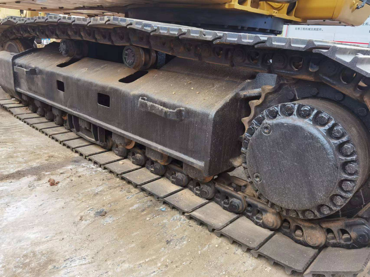 25Tons excavator Used CAT Excavator 325D,325BL - Багер гасеничар: слика 5 25Tons excavator Used CAT Excavator 325D,325BL - Багер гасеничар: слика 5