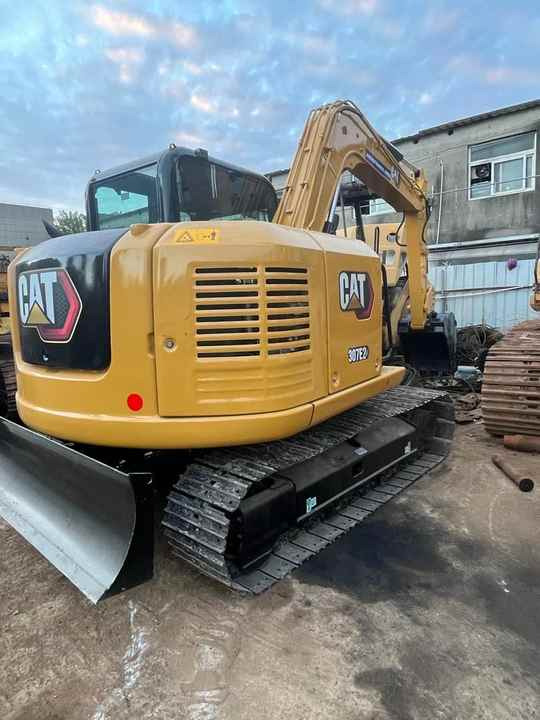 7 Ton Caterpillar Mini Excavator Cat 307c 307d With Rubber Tracks And Hydraulic Blade in Shanghai - Багер гасеничар: слика 3 7 Ton Caterpillar Mini Excavator Cat 307c 307d With Rubber Tracks And Hydraulic Blade in Shanghai - Багер гасеничар: слика 3