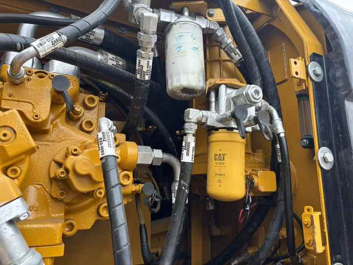 CAT336D Used Excavator Secondhand Hydraulic Crawler 36ton CAT 336 336D 336D2 Large Earth-moving Digging Equipment Machinery - Багер: слика 5 CAT336D Used Excavator Secondhand Hydraulic Crawler 36ton CAT 336 336D 336D2 Large Earth-moving Digging Equipment Machinery - Багер: слика 5