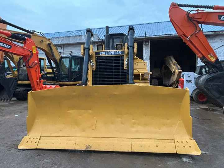 Булдожер Cheap Caterpillar Bulldozer Cat D8R Second Hand Bulldozer With Rippers On Sale In Shanghai: слика 6 Булдожер Cheap Caterpillar Bulldozer Cat D8R Second Hand Bulldozer With Rippers On Sale In Shanghai: слика 6