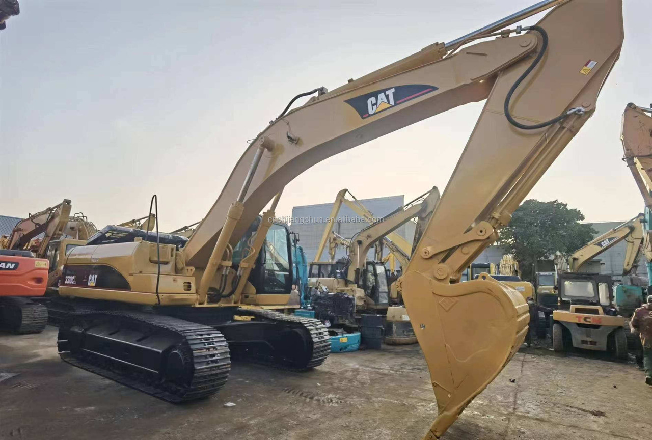 Excellent Condition Used Japan Original Caterpillar Cat 330CL Excavator for Sale - Багер гасеничар: слика 3 Excellent Condition Used Japan Original Caterpillar Cat 330CL Excavator for Sale - Багер гасеничар: слика 3