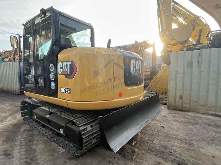 Good Price CAT 305.5E 307 308C 308D 308E 312D 315D 320C 320D Second Hand 7 Tons Used Mini Crawler Excavator For Sale - Мини багер: слика 2 Good Price CAT 305.5E 307 308C 308D 308E 312D 315D 320C 320D Second Hand 7 Tons Used Mini Crawler Excavator For Sale - Мини багер: слика 2
