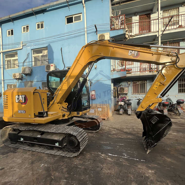 Good Price CAT 305.5E 307 308C 308D 308E 312D 315D 320C 320D Second Hand 7 Tons Used Mini Crawler Excavator For Sale - Мини багер: слика 1 Good Price CAT 305.5E 307 308C 308D 308E 312D 315D 320C 320D Second Hand 7 Tons Used Mini Crawler Excavator For Sale - Мини багер: слика 1