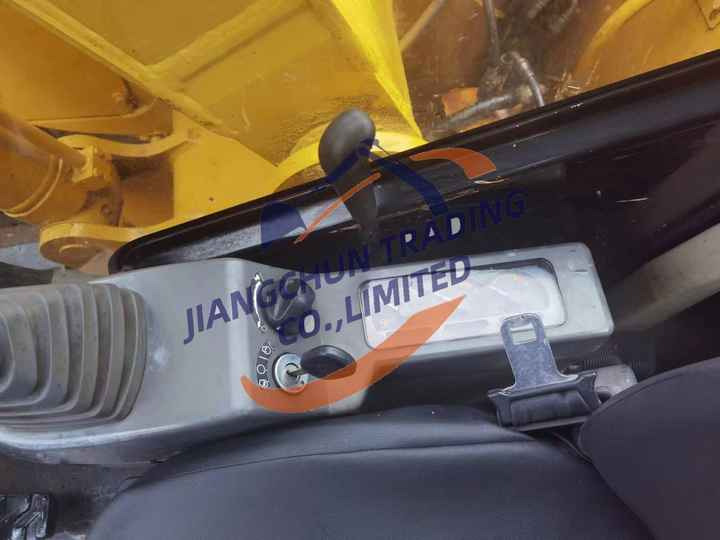 Good Price CAT 305.5E 307 308C 308D 308E 312D 315D 320C 320D Second Hand 7 Tons Used Mini Crawler Excavator - Мини багер: слика 5 Good Price CAT 305.5E 307 308C 308D 308E 312D 315D 320C 320D Second Hand 7 Tons Used Mini Crawler Excavator - Мини багер: слика 5