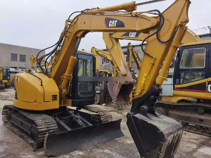 Good Second Hand Cat 308c Excavator Mini Excavator Machine Used Cat 308 308c 308d Small Excavator With Good Condition in stock - Багер гасеничар: слика 4 Good Second Hand Cat 308c Excavator Mini Excavator Machine Used Cat 308 308c 308d Small Excavator With Good Condition in stock - Багер гасеничар: слика 4
