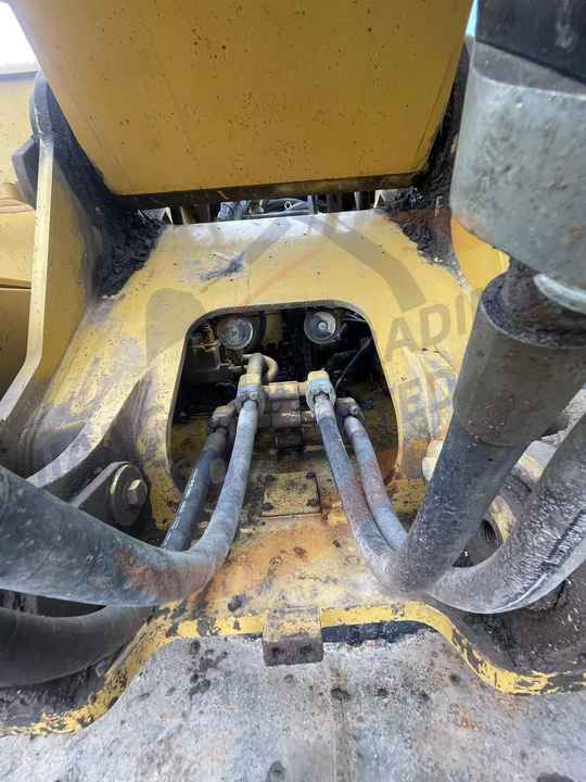 Heavy Cat Mining Excavator Cat 349d, 340d, 345D, 336D Excellent Secondhand Excavator in Shanghai - Багер: слика 4 Heavy Cat Mining Excavator Cat 349d, 340d, 345D, 336D Excellent Secondhand Excavator in Shanghai - Багер: слика 4