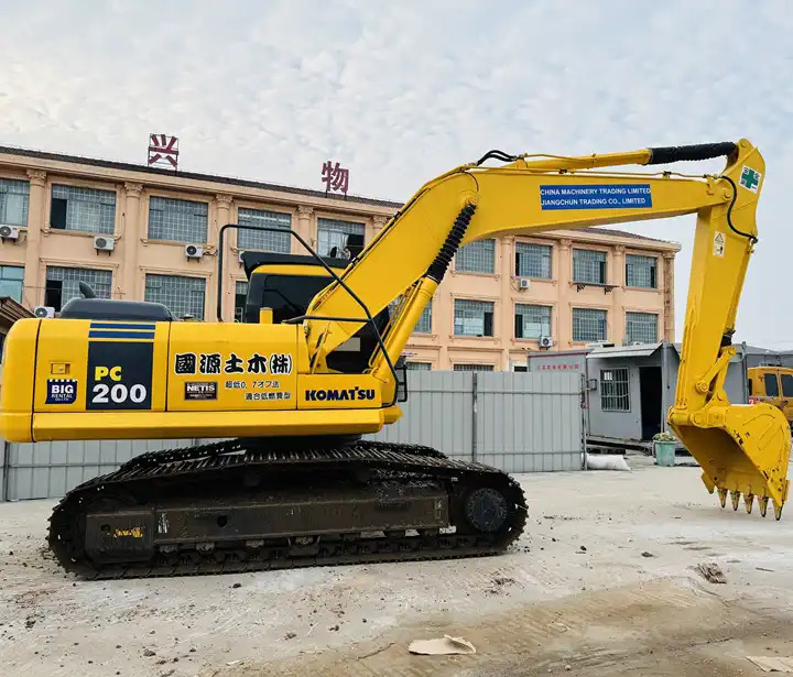 Hot Sale 20 Ton Crawler Excavator Komatsu Pc200-6 Pc200-7 Pc200-8 Original From Japan For Sale In Shanghai - Багер гасеничар: слика 2 Hot Sale 20 Ton Crawler Excavator Komatsu Pc200-6 Pc200-7 Pc200-8 Original From Japan For Sale In Shanghai - Багер гасеничар: слика 2