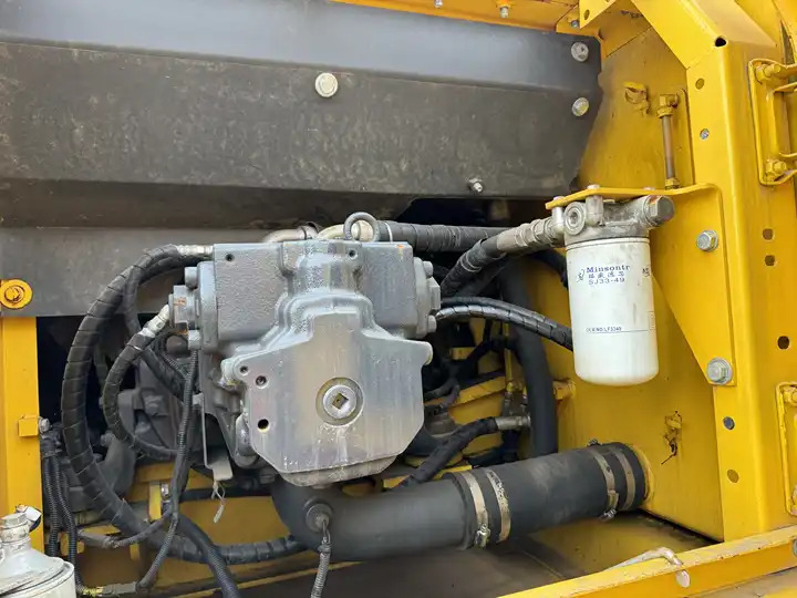 Багер гасеничар Hot Sale 20 Ton Crawler Excavator Komatsu Pc200-6 Pc200-7 Pc200-8 Original From Japan For Sale In Shanghai: слика 7