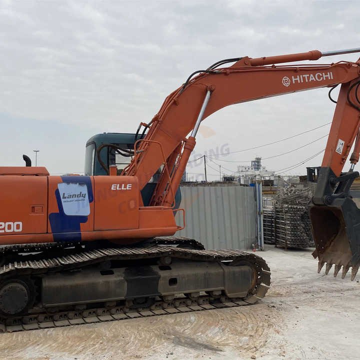 Hot sale Used Hitachi EX200-3 digger 20ton Excavator second hand excavator - Багер гасеничар: слика 1 Hot sale Used Hitachi EX200-3 digger 20ton Excavator second hand excavator - Багер гасеничар: слика 1