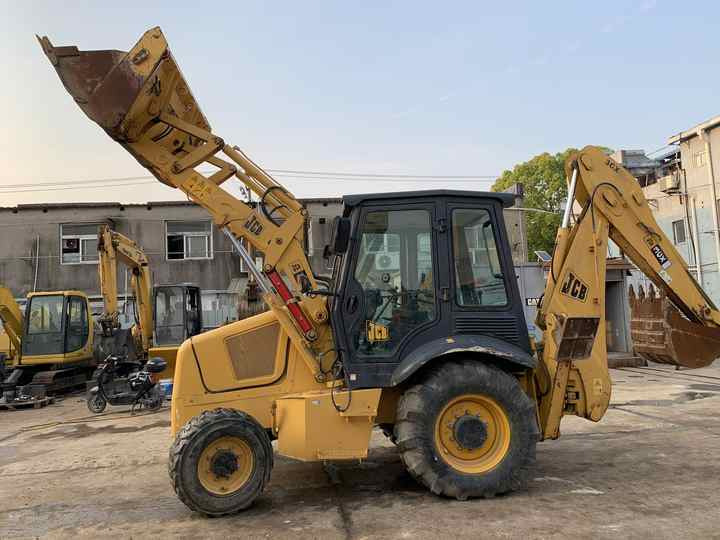 Ровокопач JCB 3cX backhoe loader manufactured in 2022 with telescopic boom JCB3CX JCB4CX JCB 3DX: слика 6 Ровокопач JCB 3cX backhoe loader manufactured in 2022 with telescopic boom JCB3CX JCB4CX JCB 3DX: слика 6