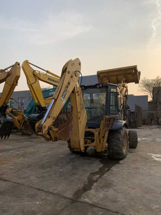JCB 3cX backhoe loader manufactured in 2022 with telescopic boom JCB3CX JCB4CX JCB 3DX nice price - Ровокопач: слика 2 JCB 3cX backhoe loader manufactured in 2022 with telescopic boom JCB3CX JCB4CX JCB 3DX nice price - Ровокопач: слика 2