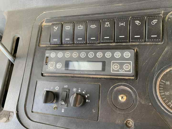 JCB 3cX backhoe loader manufactured in 2022 with telescopic boom JCB3CX JCB4CX JCB 3DX nice price - Ровокопач: слика 3 JCB 3cX backhoe loader manufactured in 2022 with telescopic boom JCB3CX JCB4CX JCB 3DX nice price - Ровокопач: слика 3