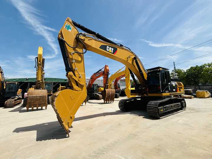 Japan Imported High Performance Caterpillar Digging Machine Best Price Used Cat 336d Excavator In Shanghai - Багер гасеничар: слика 2 Japan Imported High Performance Caterpillar Digging Machine Best Price Used Cat 336d Excavator In Shanghai - Багер гасеничар: слика 2