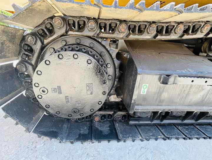 Japan Imported High Performance Caterpillar Digging Machine Best Price Used Cat 336d Excavator In Shanghai - Багер гасеничар: слика 5 Japan Imported High Performance Caterpillar Digging Machine Best Price Used Cat 336d Excavator In Shanghai - Багер гасеничар: слика 5