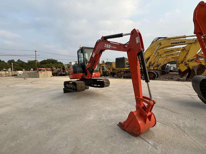 Original Japan Used Kubota KX155 Excavator 6 Ton Kubota KX161 155 165 Mini Digger Small Second Hand Swing Boom Excavator - Багер гасеничар: слика 3 Original Japan Used Kubota KX155 Excavator 6 Ton Kubota KX161 155 165 Mini Digger Small Second Hand Swing Boom Excavator - Багер гасеничар: слика 3