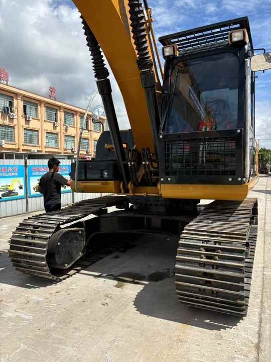 Original Second-hand Used Caterpillar Cat 320d2 320d2l 320d 320dl Cat320d2 Crawler Excavator cat 320d Excavator for Sale - Багер: слика 4 Original Second-hand Used Caterpillar Cat 320d2 320d2l 320d 320dl Cat320d2 Crawler Excavator cat 320d Excavator for Sale - Багер: слика 4