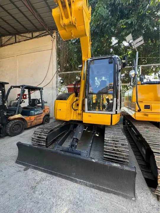 Лизинг на  Second-Hand Used Komatsu PC 78 with Good Condition in Shanghai Second-Hand Used Komatsu PC 78 with Good Condition in Shanghai: слика 6
