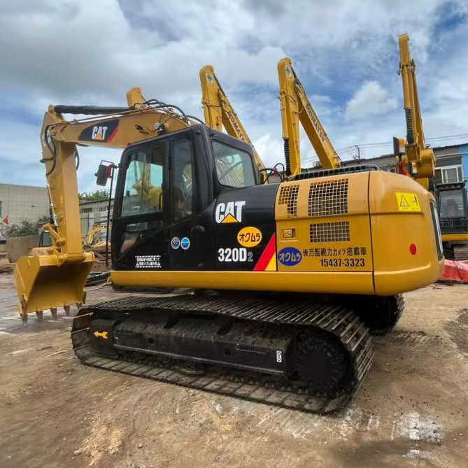 Used CAT second hand Caterpillar 320 320B 320C 320D Excavator Excavadoras de segunda mano - Багер: слика 1 Used CAT second hand Caterpillar 320 320B 320C 320D Excavator Excavadoras de segunda mano - Багер: слика 1
