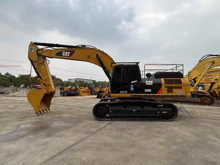 Used CATERPILLAR 336D2 Excavator CAT 336D2 330 360 Used CAT 336D2 Excavator for Sale Used Walking Excavator on Caterpillar - Багер: слика 5 Used CATERPILLAR 336D2 Excavator CAT 336D2 330 360 Used CAT 336D2 Excavator for Sale Used Walking Excavator on Caterpillar - Багер: слика 5