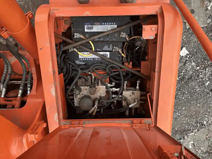 Used Doosan Dh150W-7 Medium 15 Ton Second-Hand Construction Machinery Doosan 60W/150W/210W in Stock - Багер: слика 3 Used Doosan Dh150W-7 Medium 15 Ton Second-Hand Construction Machinery Doosan 60W/150W/210W in Stock - Багер: слика 3