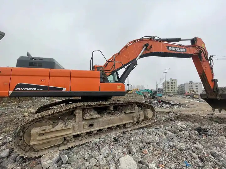 Used Doosan Excavator Doosan Excavator Dx520 Doosan Dx520lc Excavator - Багер: слика 5 Used Doosan Excavator Doosan Excavator Dx520 Doosan Dx520lc Excavator - Багер: слика 5