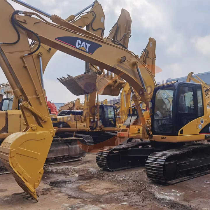 Used Excavator Caterpillar 349D2L 49 Ton Excavators Cat 349d 330d2 325D2 320d2l Caterpillar Cat 320cl 320d 320d2 - Багер: слика 2 Used Excavator Caterpillar 349D2L 49 Ton Excavators Cat 349d 330d2 325D2 320d2l Caterpillar Cat 320cl 320d 320d2 - Багер: слика 2