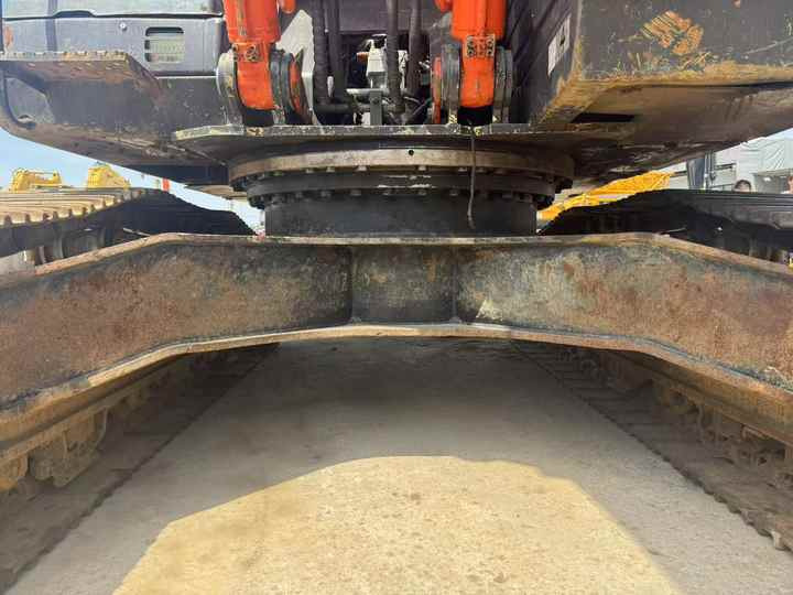 Used Machinery ZX350-5G ZX350-3G 35 Ton Crawler Used Hitachi Excavators Hitachi Heavy Duty Machine ZAXIS 350-5G 350-3G for Sale - Багер: слика 3 Used Machinery ZX350-5G ZX350-3G 35 Ton Crawler Used Hitachi Excavators Hitachi Heavy Duty Machine ZAXIS 350-5G 350-3G for Sale - Багер: слика 3