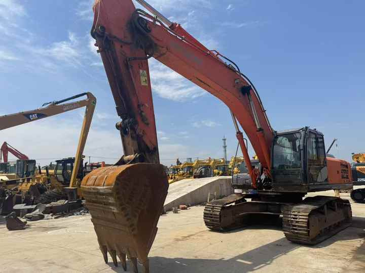 Used Machinery ZX350-5G ZX350-3G 35 Ton Crawler Used Hitachi Excavators Hitachi Heavy Duty Machine ZAXIS 350-5G 350-3G for Sale - Багер: слика 4 Used Machinery ZX350-5G ZX350-3G 35 Ton Crawler Used Hitachi Excavators Hitachi Heavy Duty Machine ZAXIS 350-5G 350-3G for Sale - Багер: слика 4