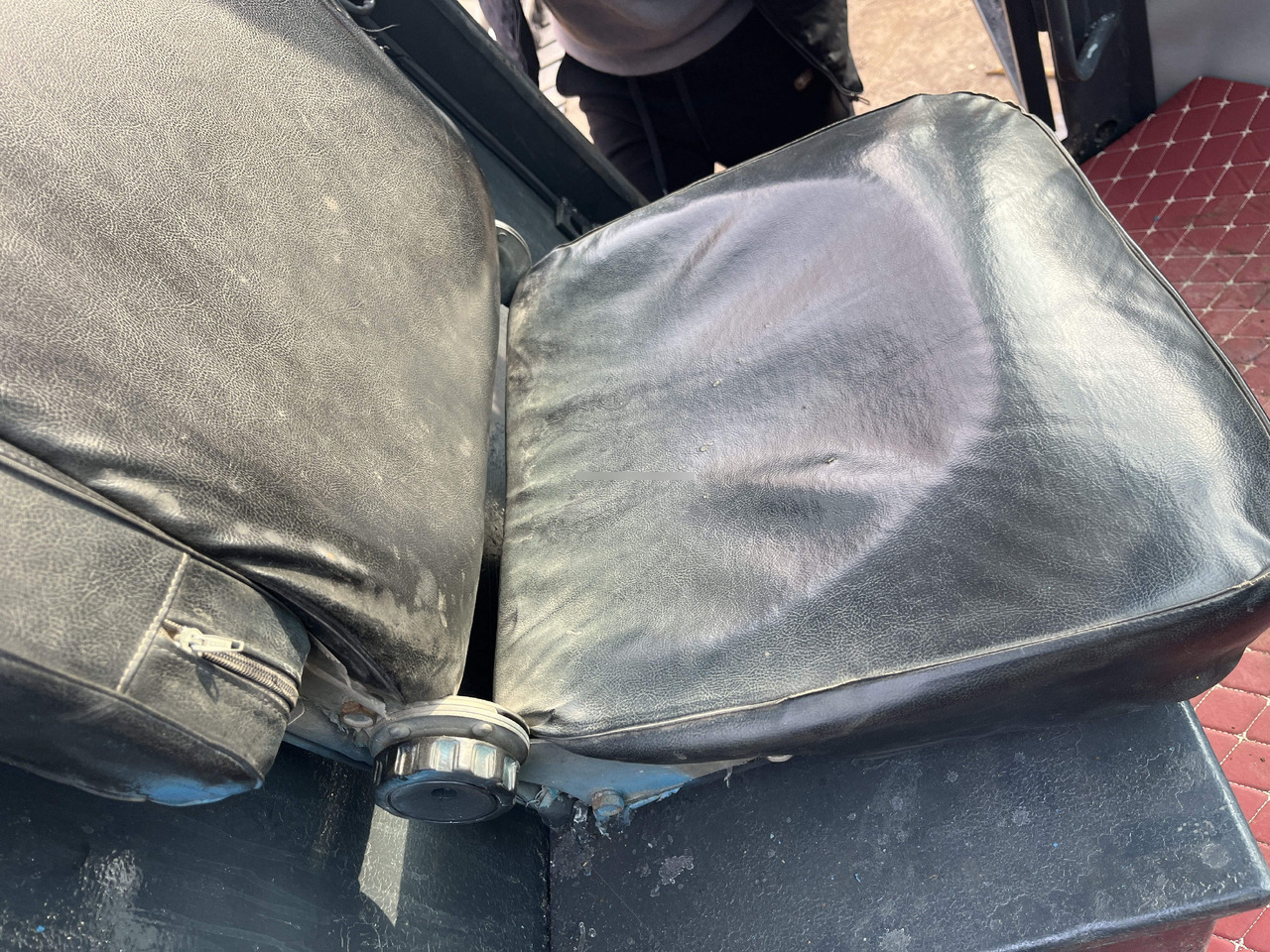 Used Original Dynapac Ca301d Road Rooller in high quality and cheap price with good operating in shanghai for Sale - Компактор: слика 3 Used Original Dynapac Ca301d Road Rooller in high quality and cheap price with good operating in shanghai for Sale - Компактор: слика 3