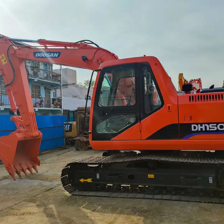Well-maintained Cheap Price Korea Original Used Doosan Dh150,Dh150lc-7 Crawler Excavator in Shanghai - Багер гасеничар: слика 1 Well-maintained Cheap Price Korea Original Used Doosan Dh150,Dh150lc-7 Crawler Excavator in Shanghai - Багер гасеничар: слика 1