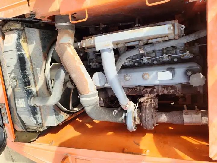 Well-maintained Cheap Price Korea Original Used Doosan Dh150,Dh150lc-7 Crawler Excavator in Shanghai - Багер гасеничар: слика 4 Well-maintained Cheap Price Korea Original Used Doosan Dh150,Dh150lc-7 Crawler Excavator in Shanghai - Багер гасеничар: слика 4