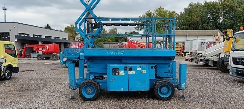 Genie GS-2669 - 10 m, 4x4, diesel - Кревач ножица: слика 4 Genie GS-2669 - 10 m, 4x4, diesel - Кревач ножица: слика 4