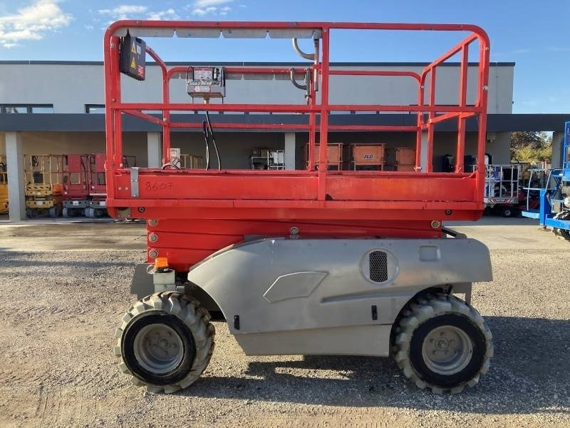 Haulotte Compact 10 RTE - 4x4, 10m, electric - *NEW BATTERY - Кревач ножица: слика 4 Haulotte Compact 10 RTE - 4x4, 10m, electric - *NEW BATTERY - Кревач ножица: слика 4